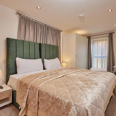 Appartement Deluxe Modern 2br With Balcony - Walk To Centre! Leeds (West Yorkshire)